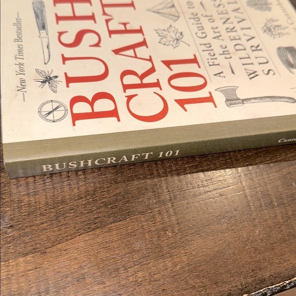 Bushcraft 101 Survival Guide Book - Picture 15 of 15